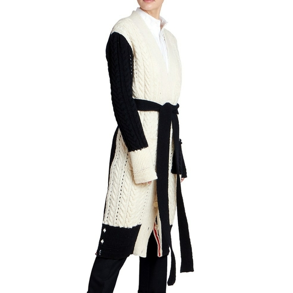 ❌❌SOLD❌❌2020 Thom Browne Long V neck Cardigan 38 - Picture 4 of 11
